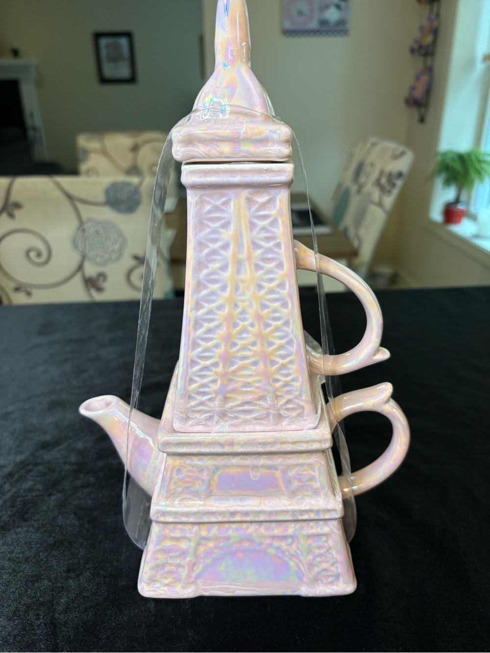 Iridescent Pink Eiffel Tower Teapot Set - Picture 2 of 8